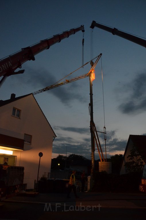 Kran drohte umzustuerzen Koeln Porz Zuendorf Hauptstr P192.JPG - Miklos Laubert